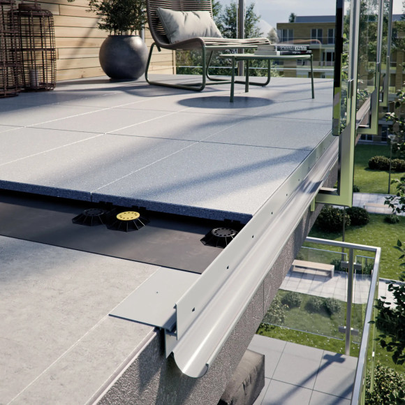 Przekrój systemu tarasu wentylowanego z rynną R50